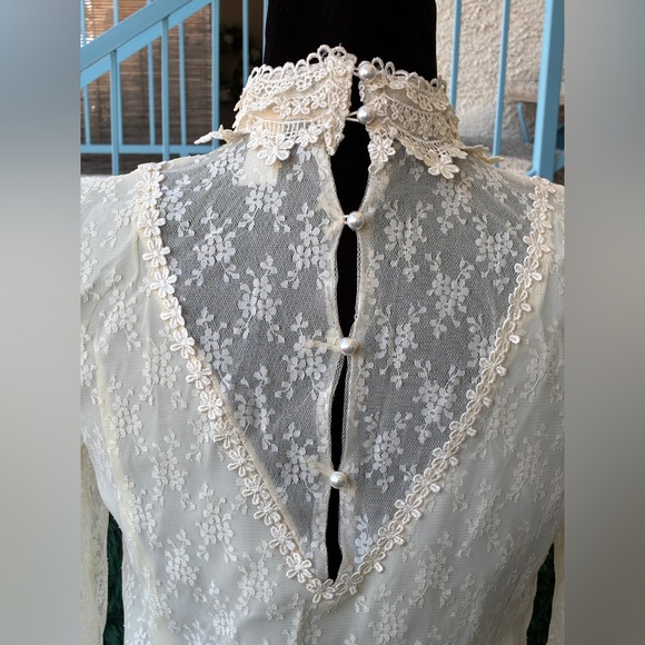 Vintage 80s Small Victorian/Edwardian Lace Dress (Top/Skirt Set) - Picture 6 of 14